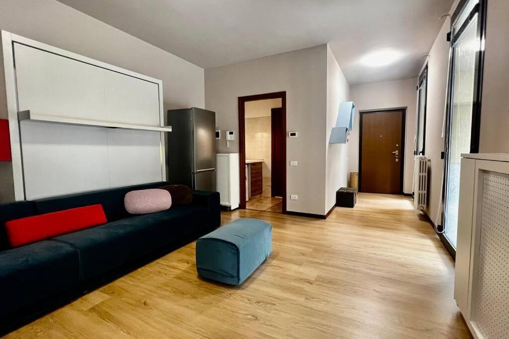 Urban House - Comfy Flat Navigli Milan Centerアパートメント エクステリア 写真