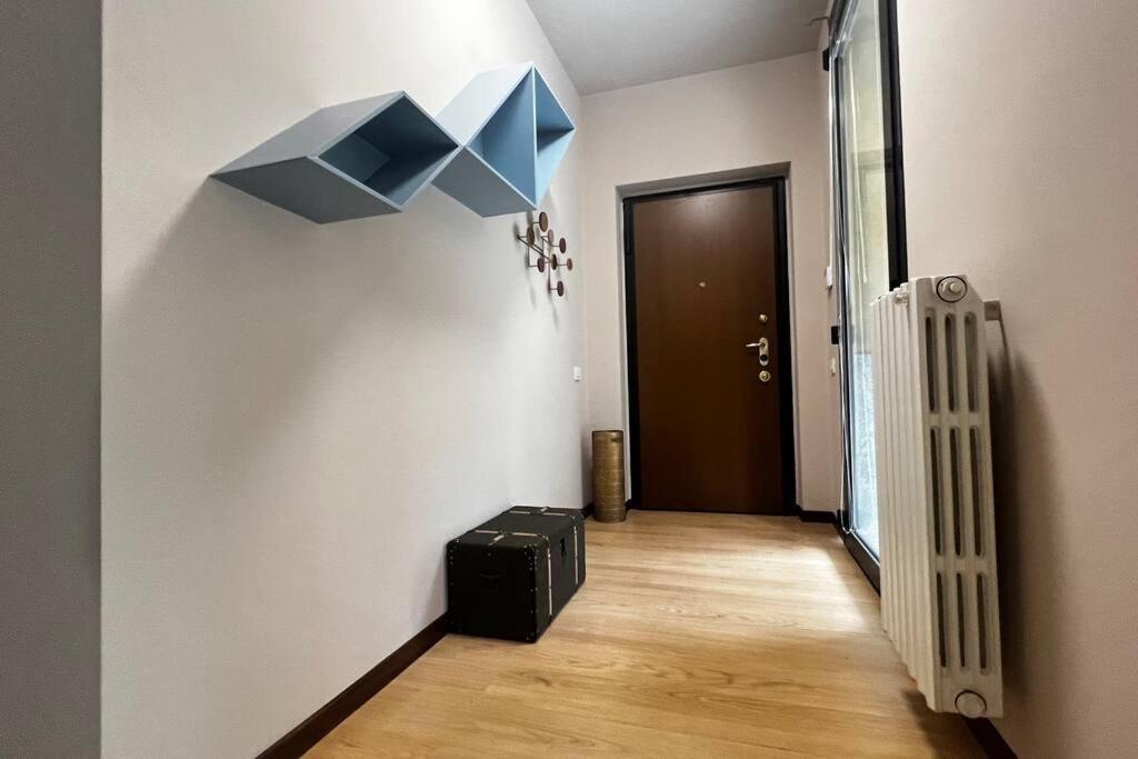 Urban House - Comfy Flat Navigli Milan Centerアパートメント エクステリア 写真